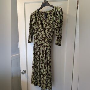 Wrap dress, size 6